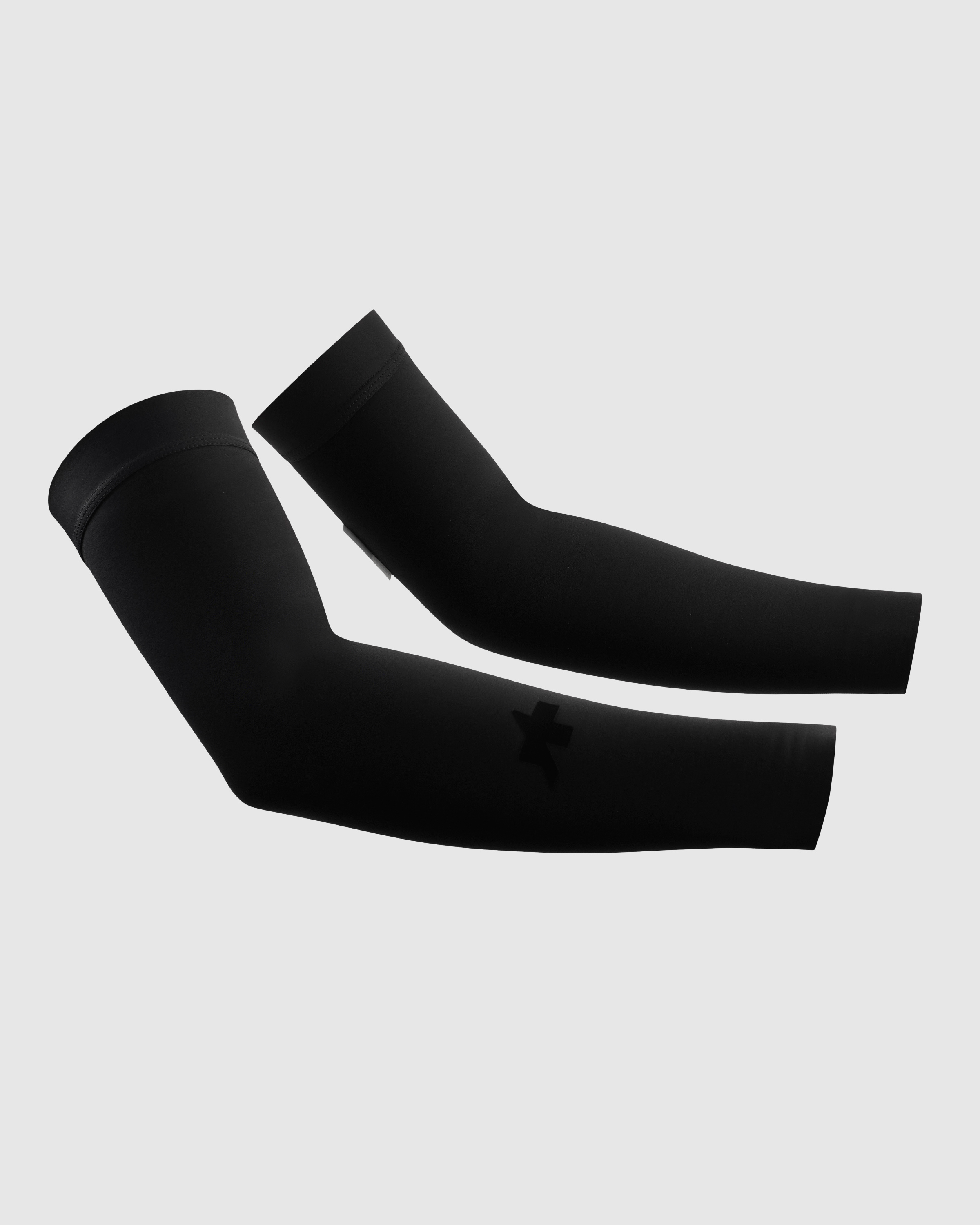 R Winter Arm Warmers P1
